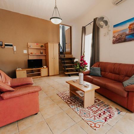 Gelmif Apartments Біргу Екстер'єр фото